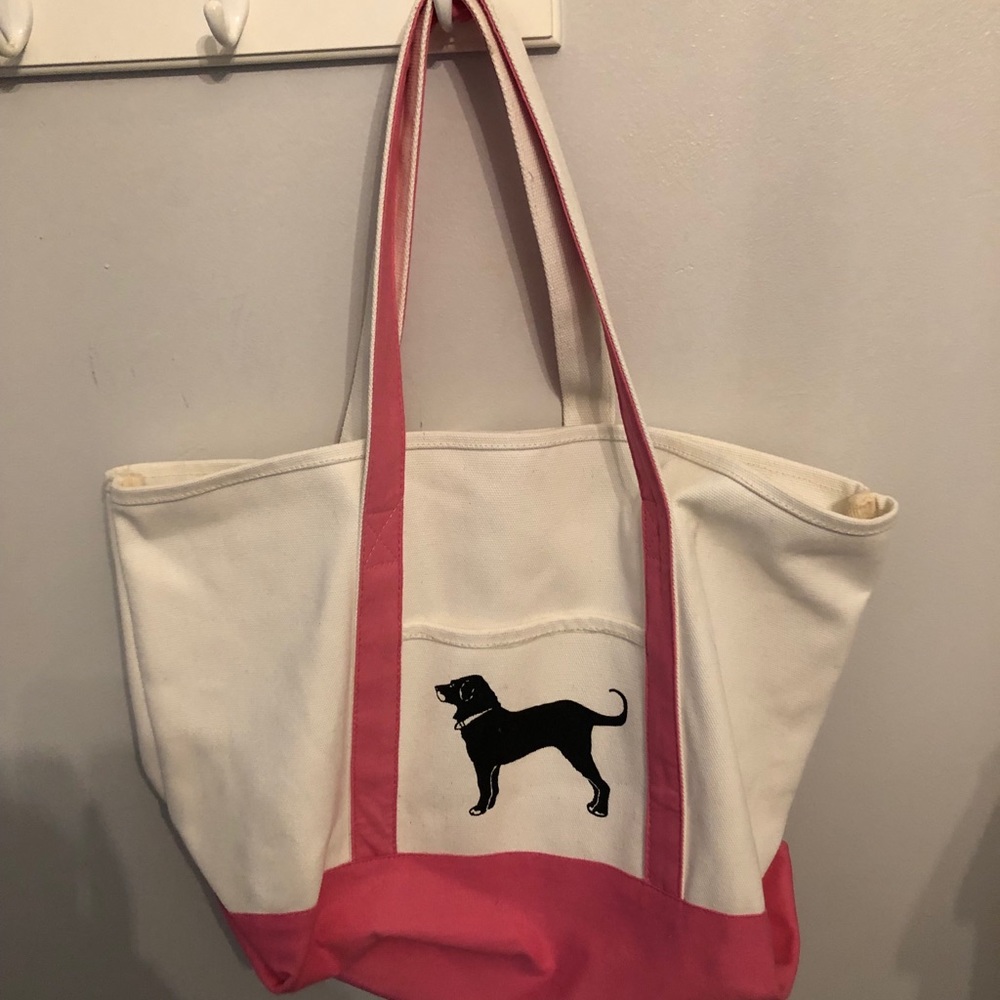 Black Dog tote bag